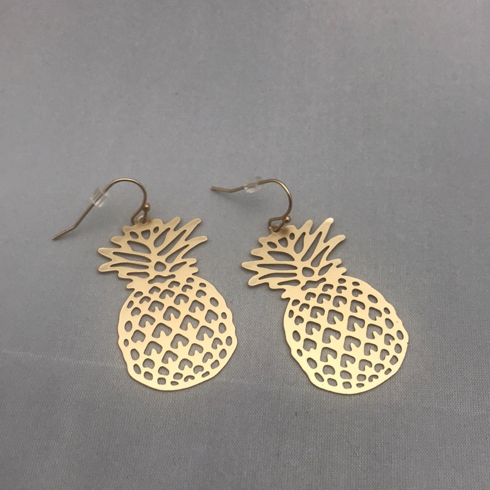 Metal pineapple earrings